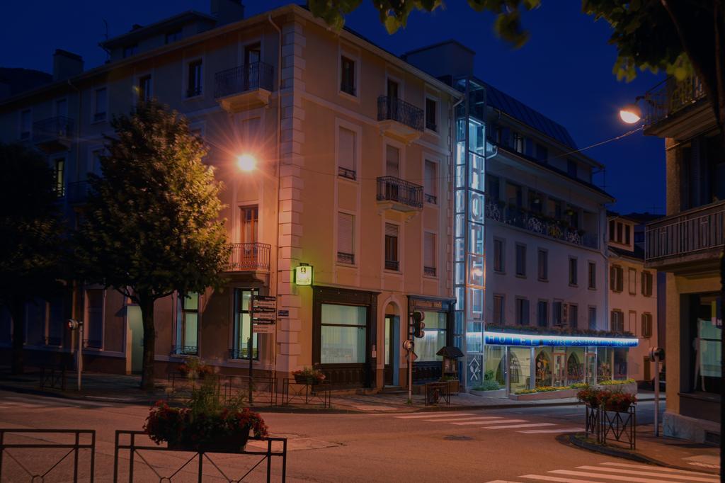 Hotel De L'Europe Saint-Jean-de-Maurienne Exterior foto